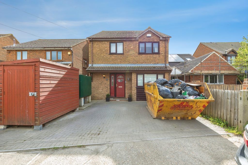 Property photo 1 of 27