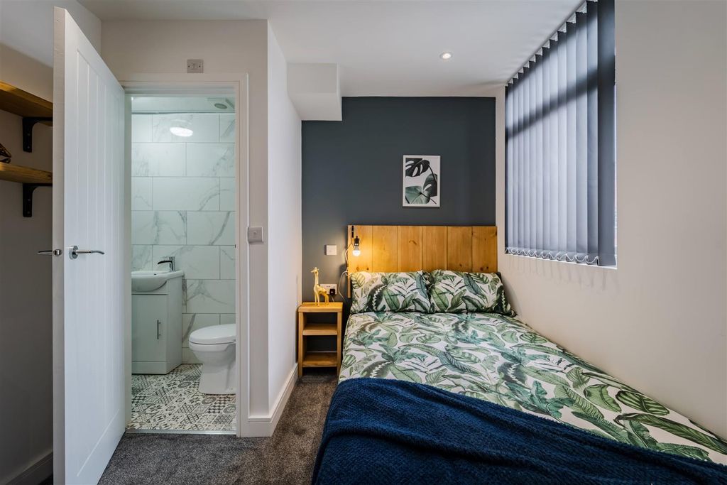 Property photo 2 of 8 019-Dsc00628-Hdr - Copy.Jpg