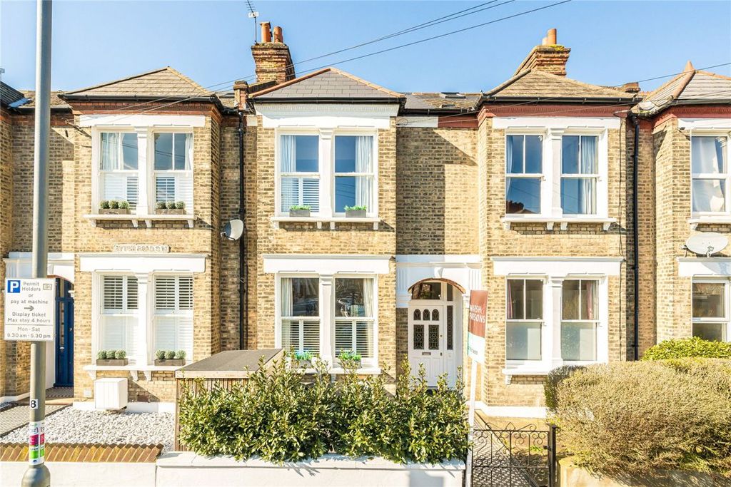 Property photo 1 of 19