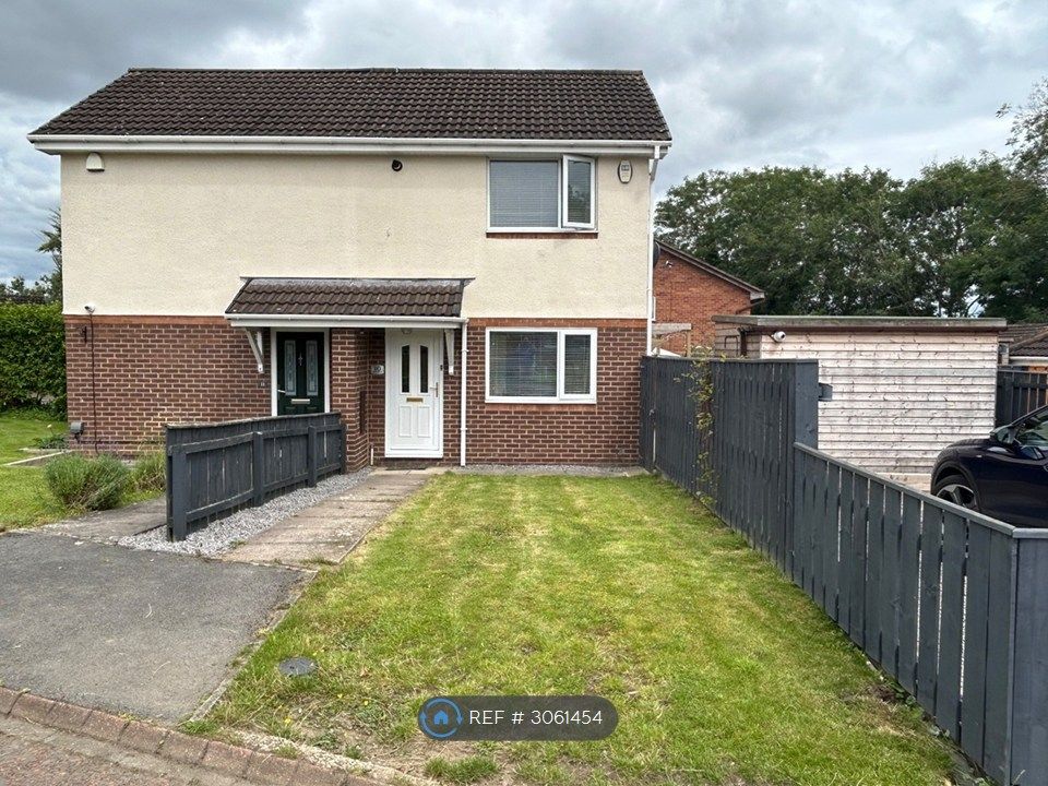Property photo 1 of 9