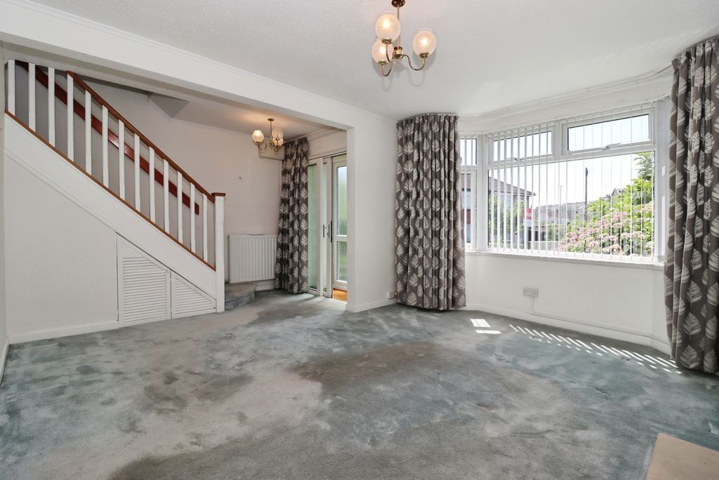 Property photo 3 of 18 Pbox-Img.Jpg