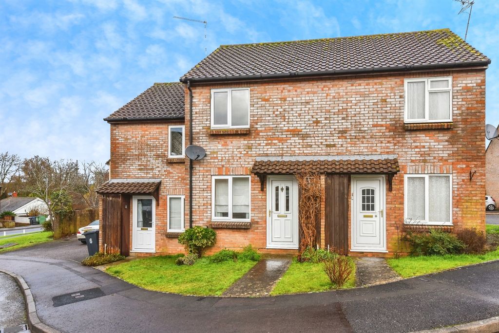 Property photo 1 of 20