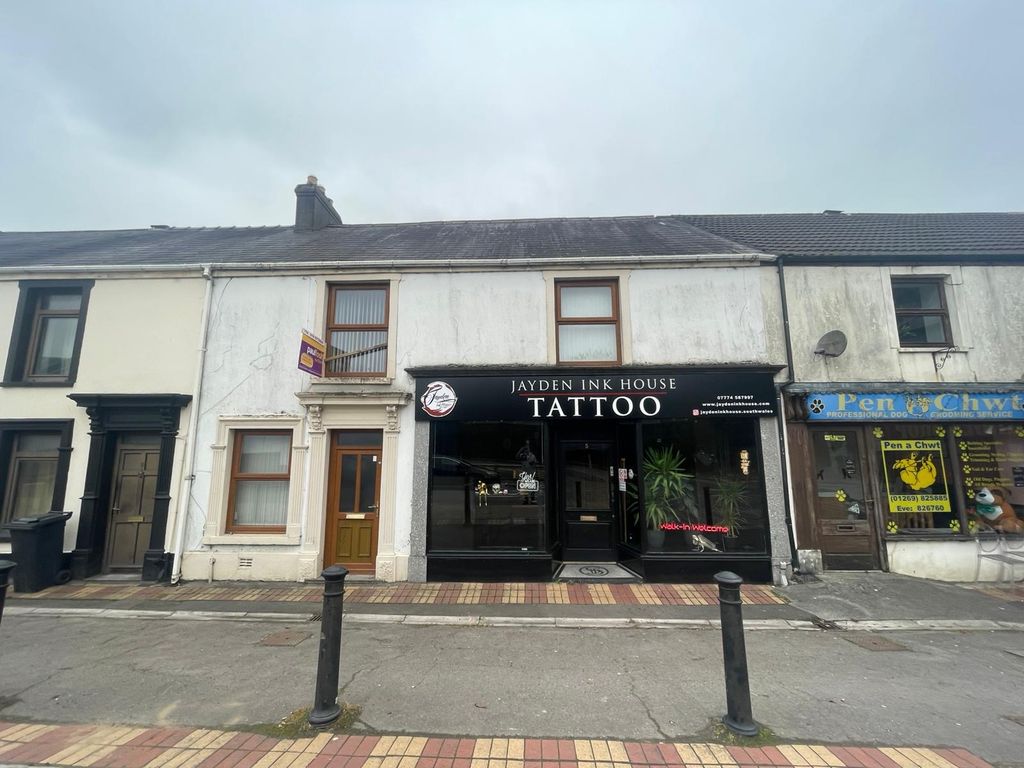 Property photo 1 of 24