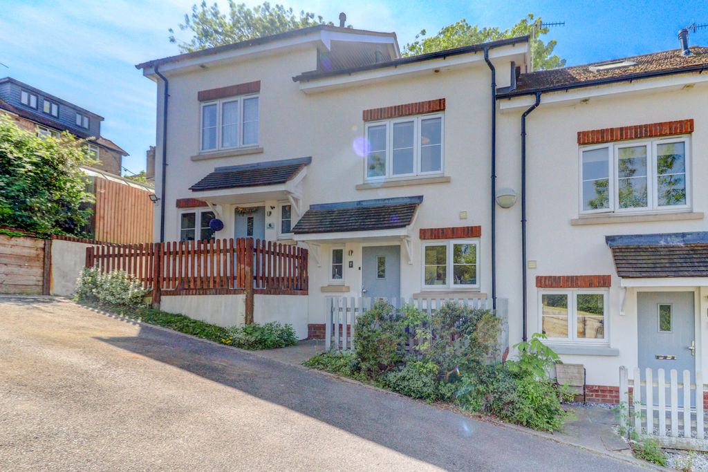 Property photo 1 of 11 Picture No. 02