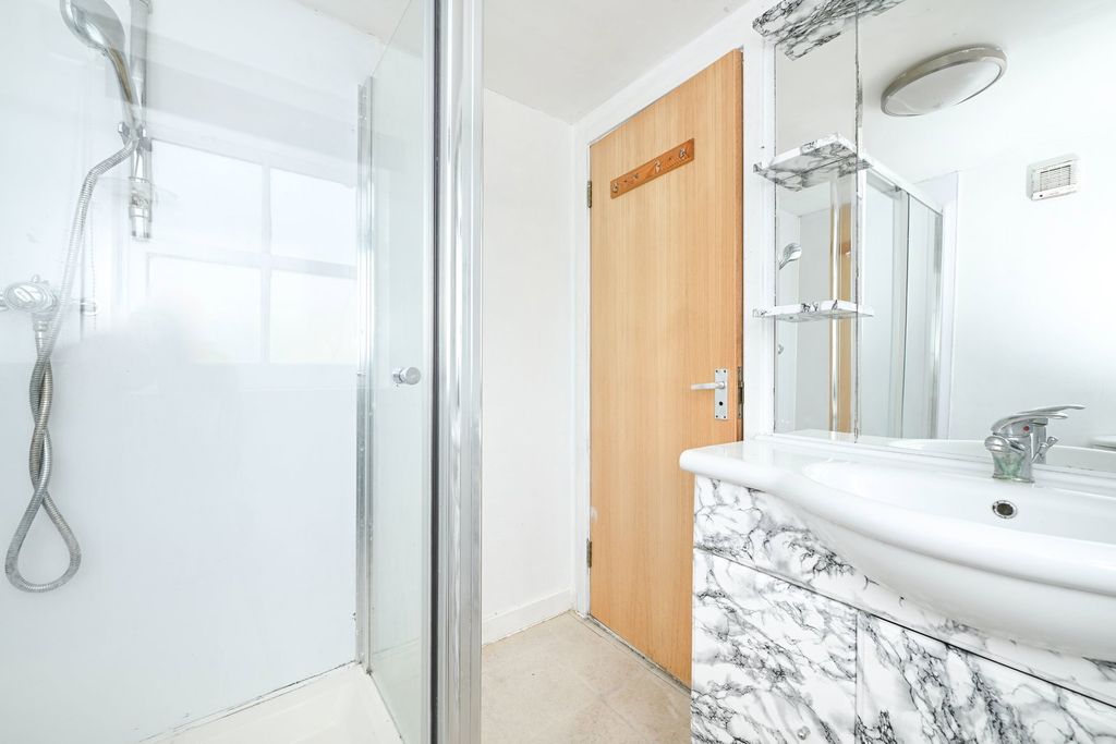 Additional image 9 of 2 bed end terrace house for saleThe Store, Main Street, Scalloway, Shetland ZE1