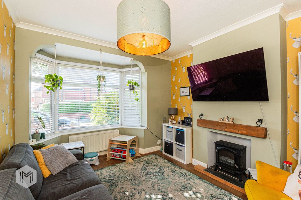 Property photo 1 of 22 Picture No. 13