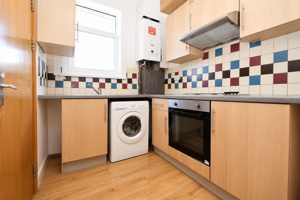 Property photo 2 of 10 5393761