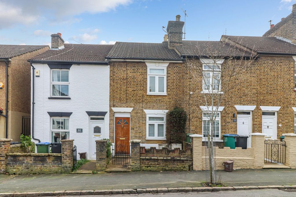 Property photo 1 of 16