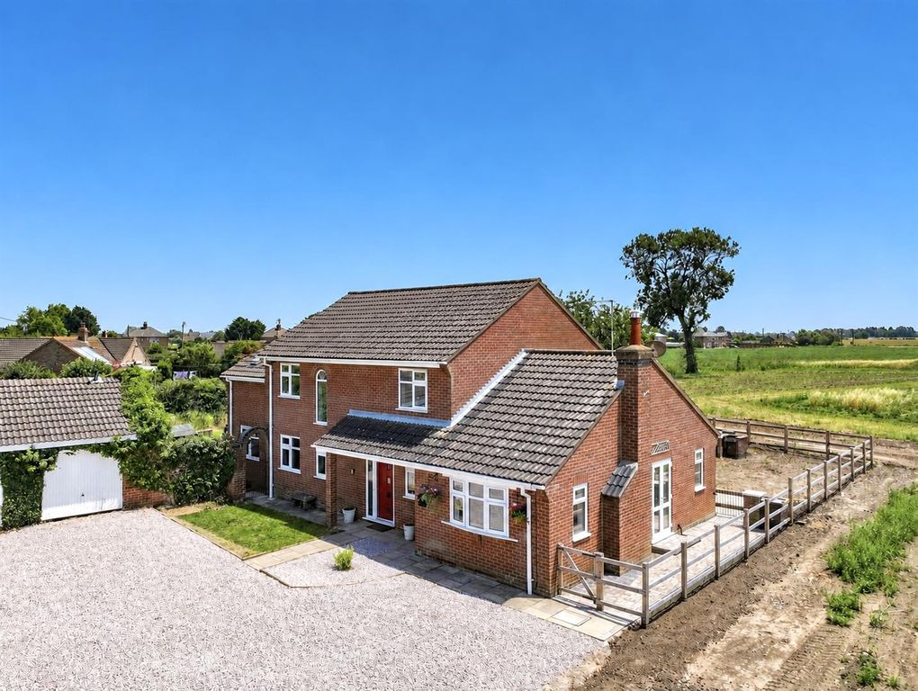 Property photo 1 of 31 098C98C5-B52B-41D3-B5CE-6D85Fb010F84 (1).Jpg