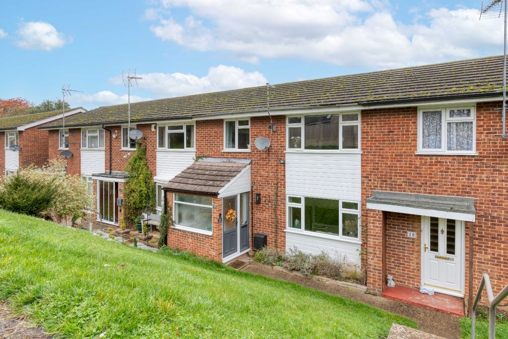 Property photo 1 of 16 3703051