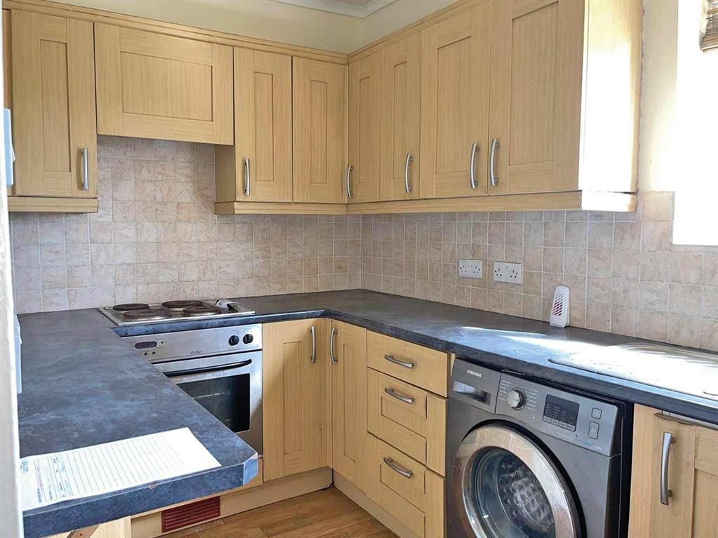 The Strand, GoringBySea, Worthing BN12, 1 bed flat for sale