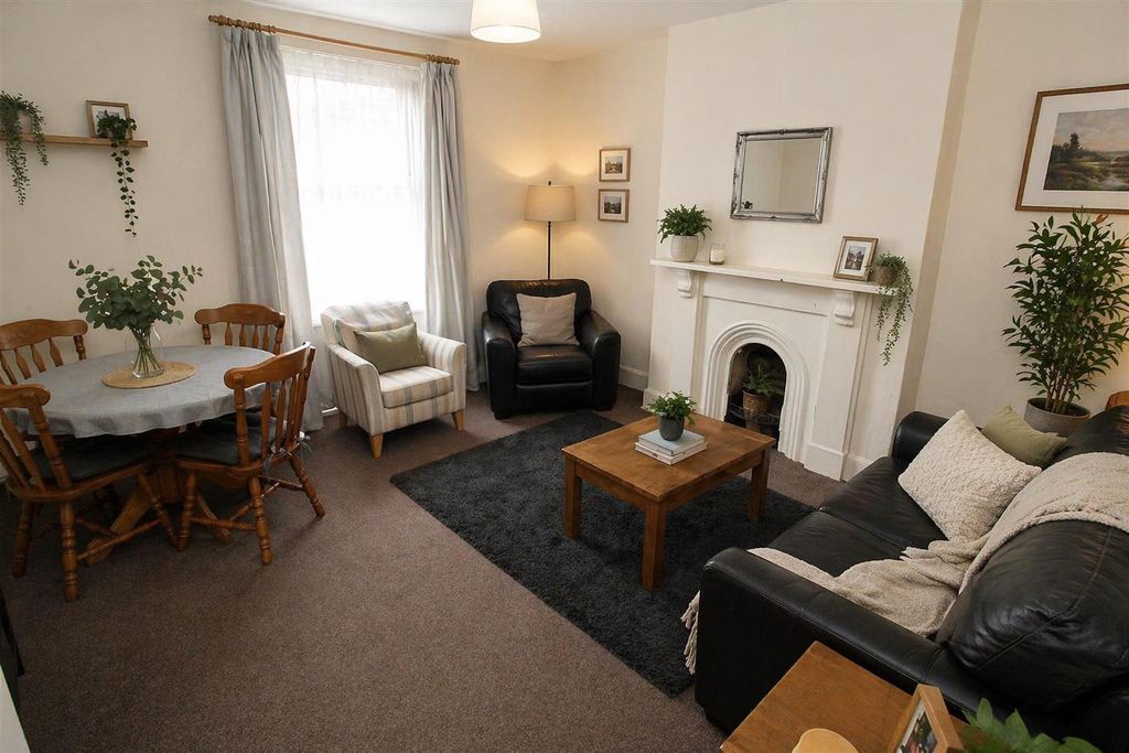 Property photo 2 of 9 18B Gr 1.Png