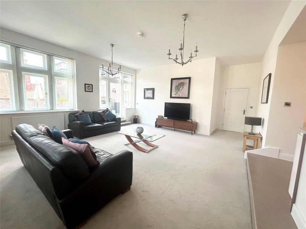 Property photo 3 of 17 Picture No. 20