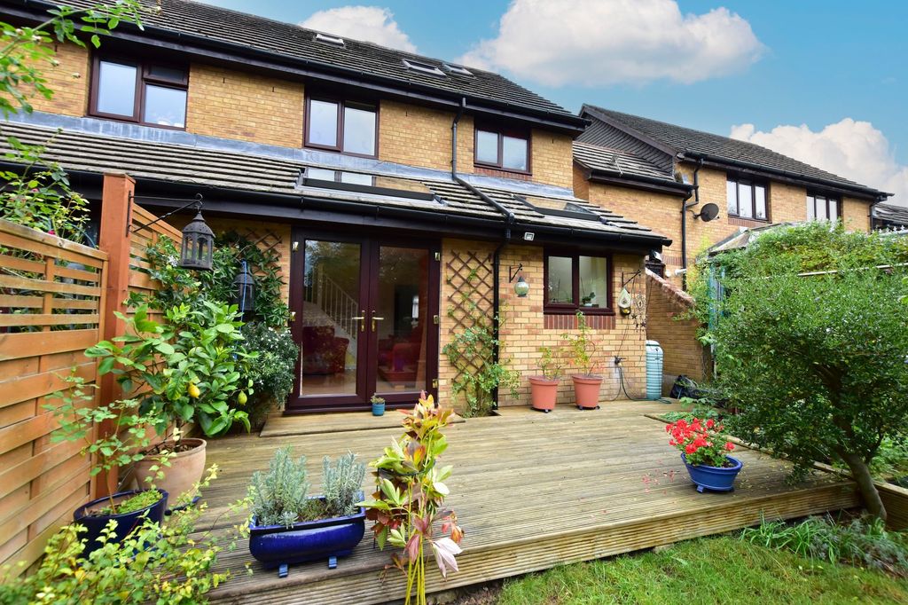 Property photo 1 of 39