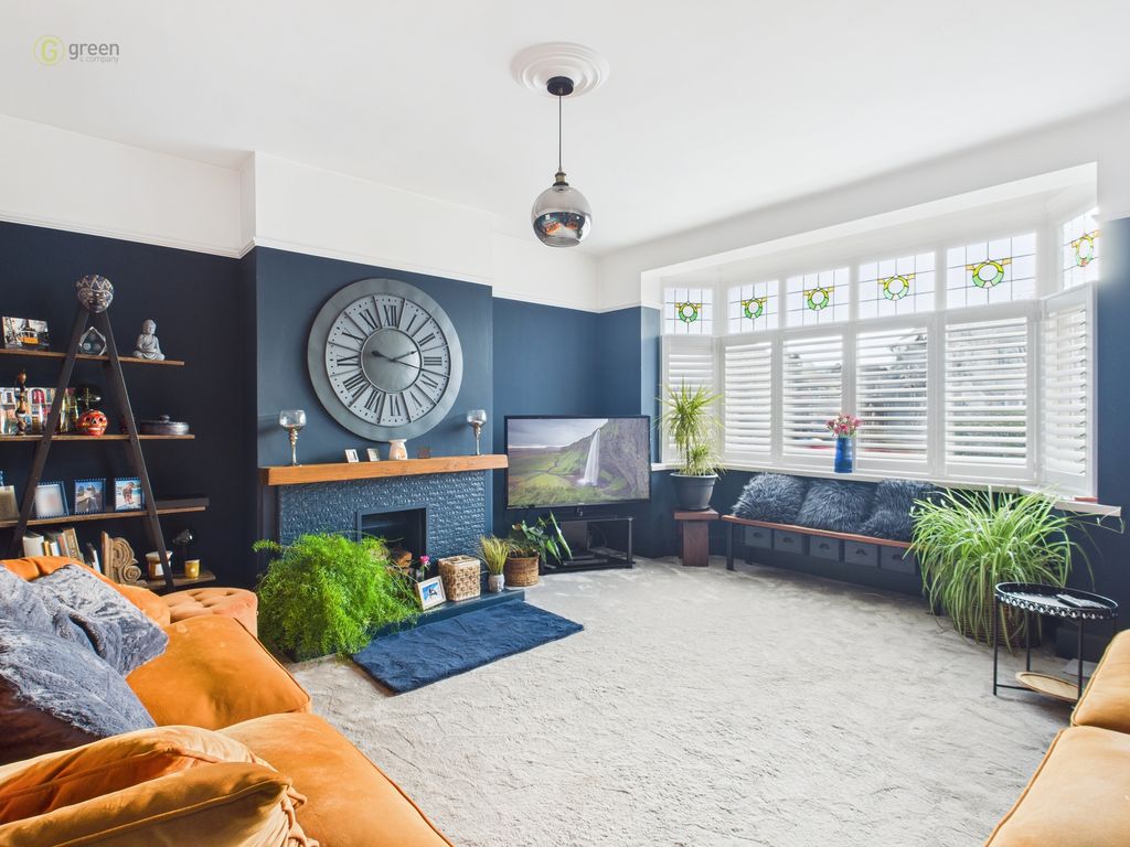 Property photo 2 of 46 Cam01698G0Pr0127Still001