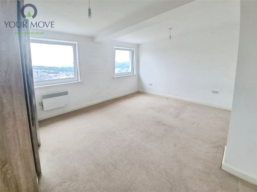 Property photo 3 of 9 Picture No. 02