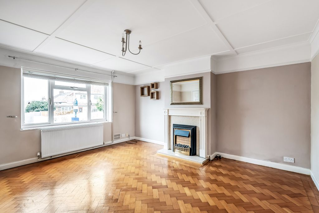 Property photo 2 of 17 Photo 2