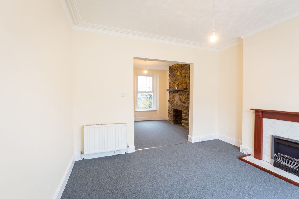 Property photo 2 of 19 Living Room