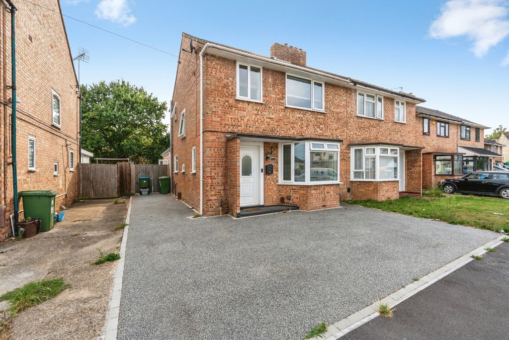 Property photo 3 of 18 Pbox-Img.Jpg