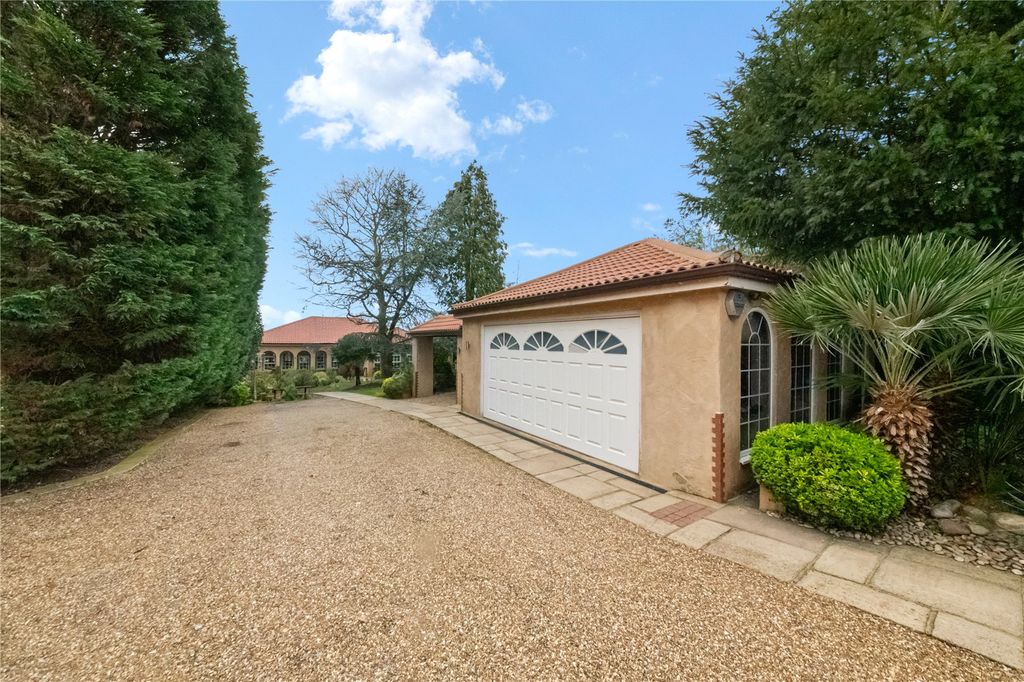 Property photo 3 of 38 Picture No. 3