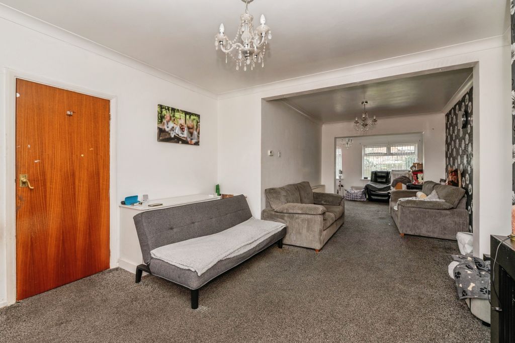 Property photo 2 of 15