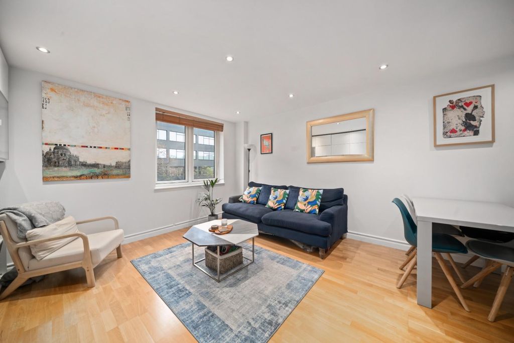 Property photo 1 of 12 Skyline Plaza 2.Jpg