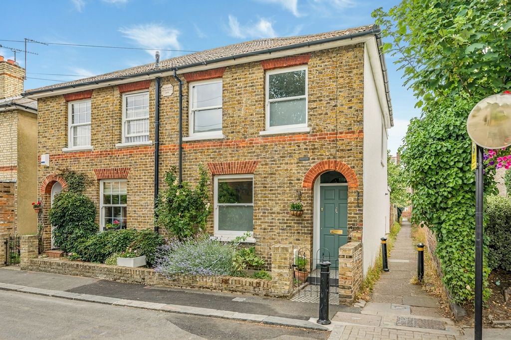 Property photo 1 of 14