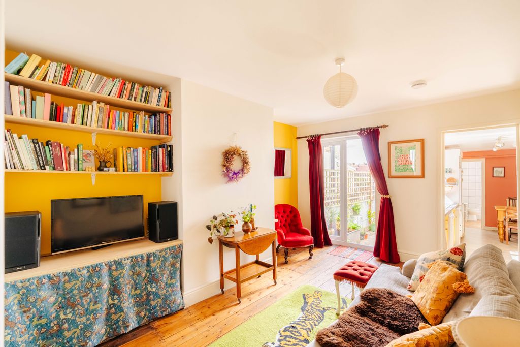 Property photo 1 of 25 6