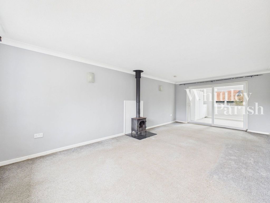 Property photo 3 of 21