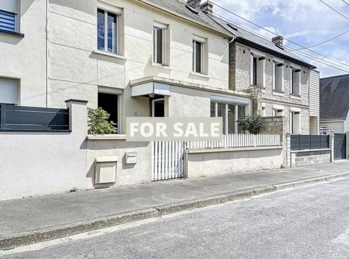 Property photo 1 of 11