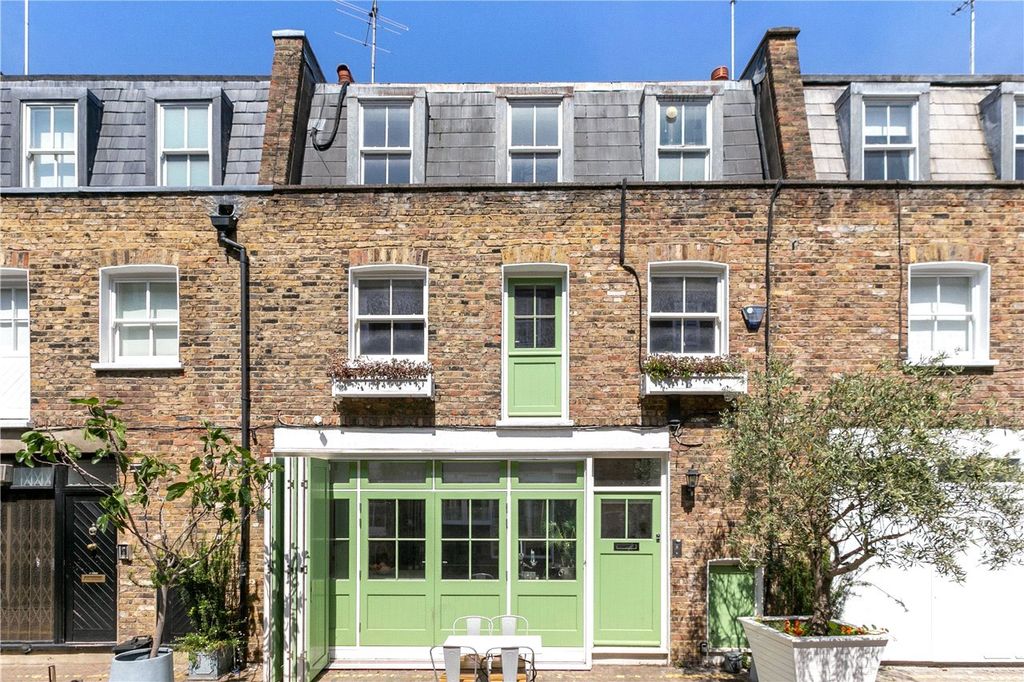 Property photo 2 of 21 Exterior