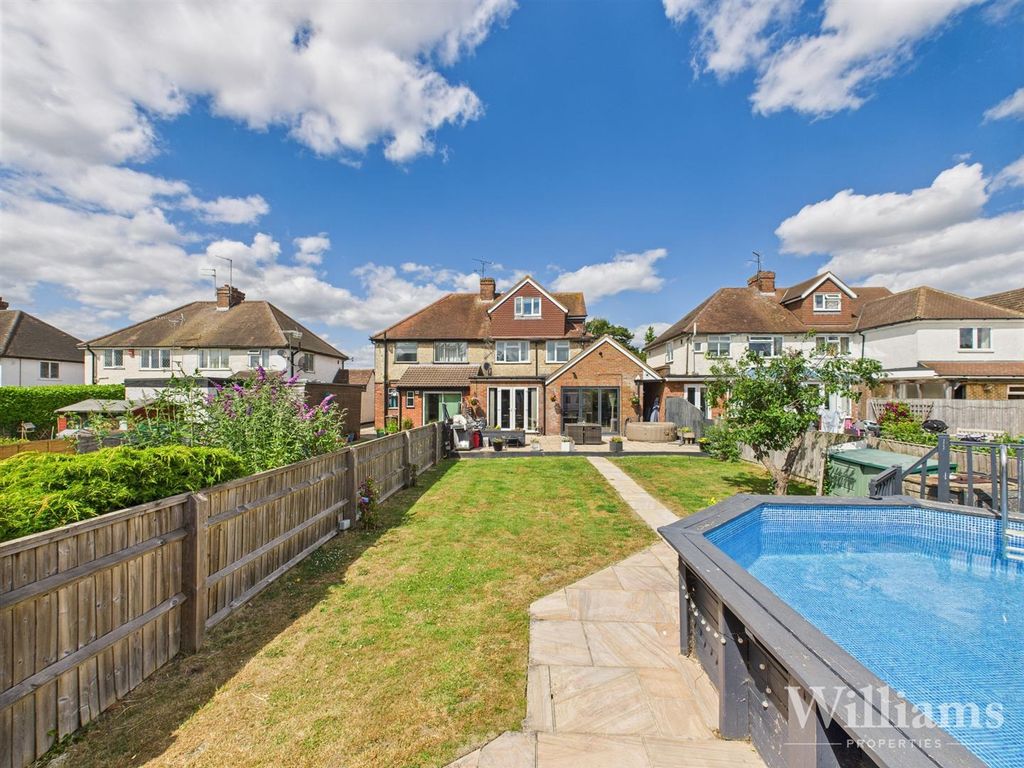 Property photo 1 of 23 Cam02861G0-Pr0417-Still021.Jpg