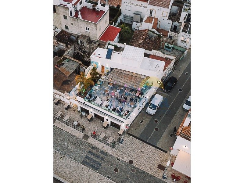 Property photo 2 of 37