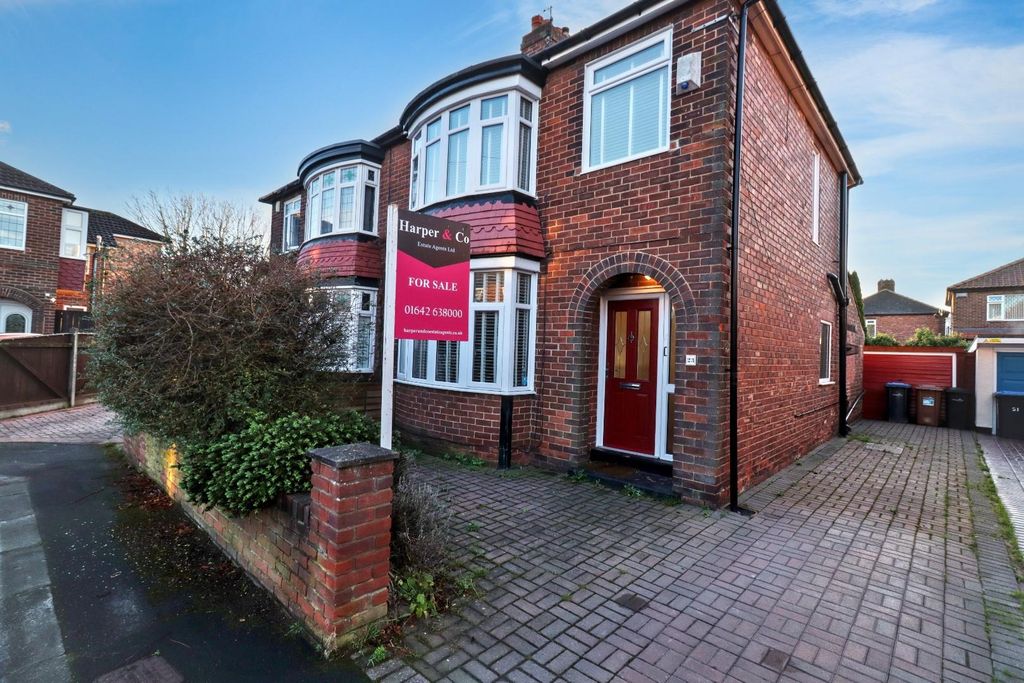 Property photo 1 of 21