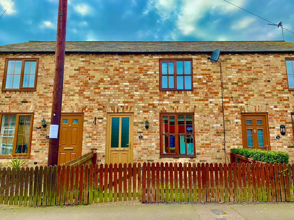 Property photo 1 of 7 Front