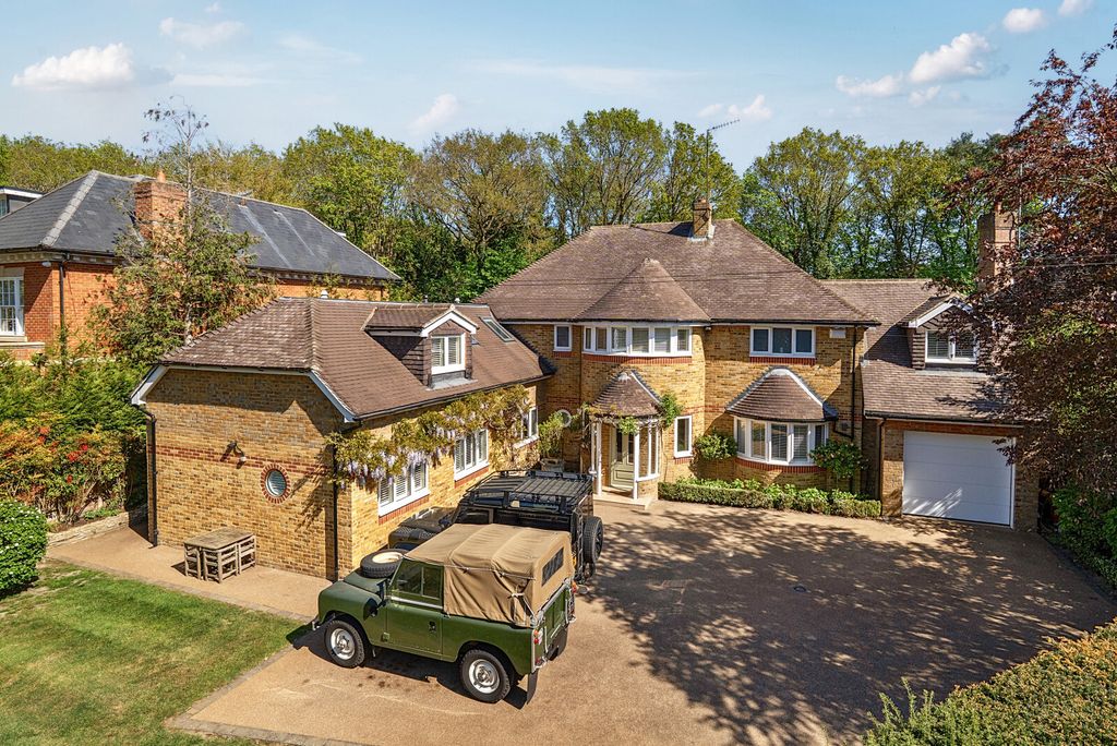 Property photo 1 of 23 2-69Eb86F3Bfc07-1...