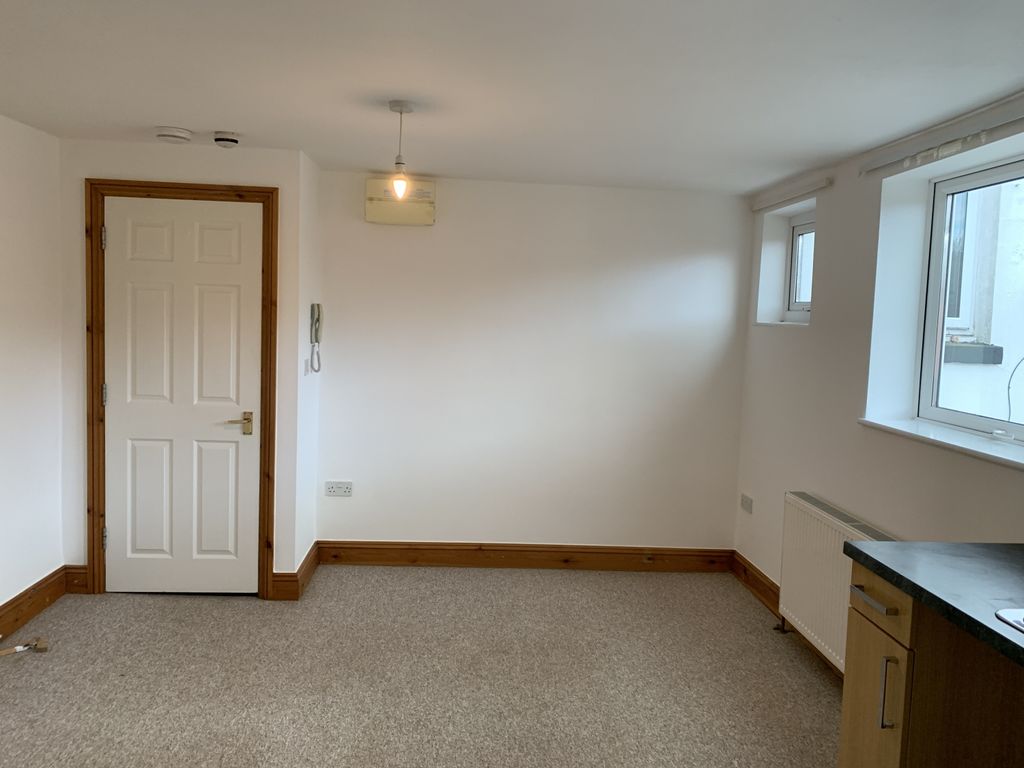 Property photo 3 of 7 Img_2690