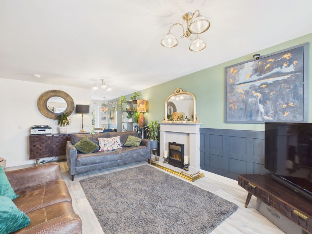 Property photo 3 of 22 5005307