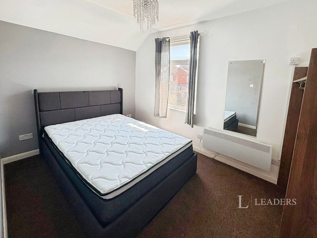 Property photo 2 of 8 Pbox-Img.Jpg
