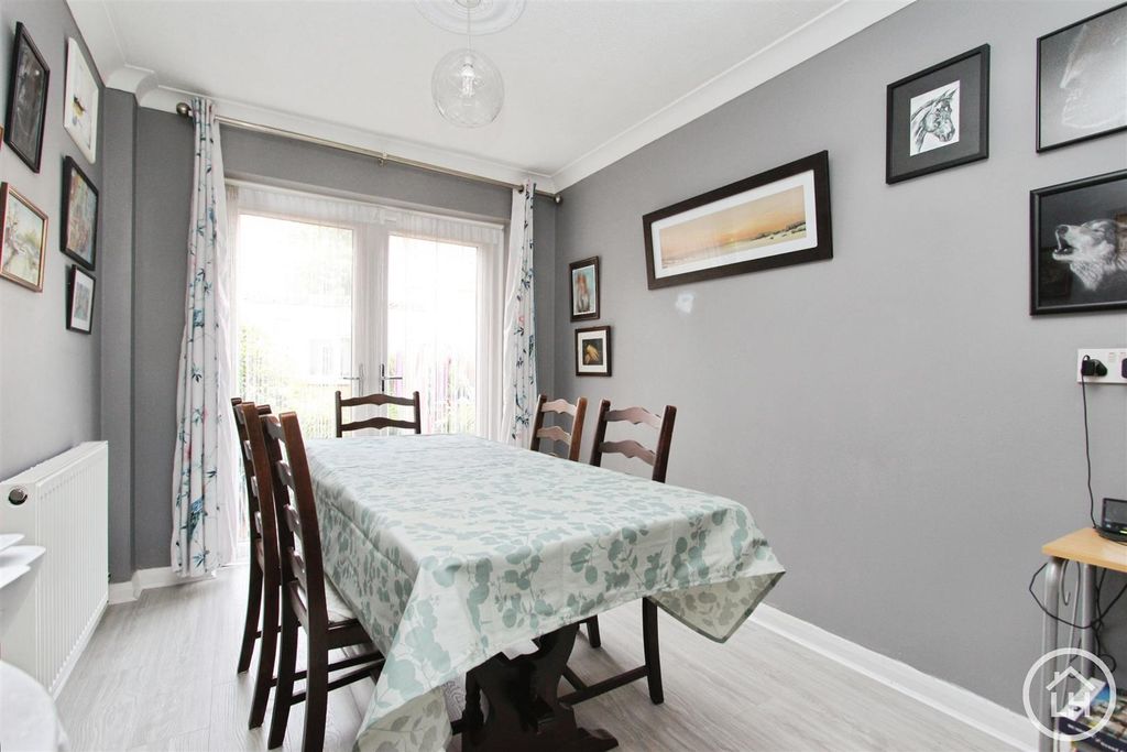 Property photo 3 of 13 Dining Room