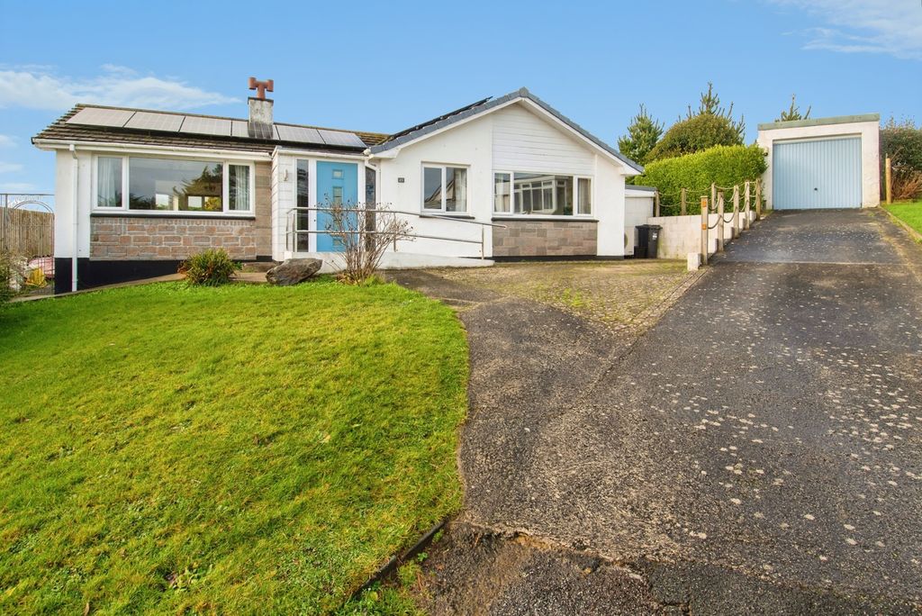 Property photo 1 of 28 Pbox-Img.Jpg