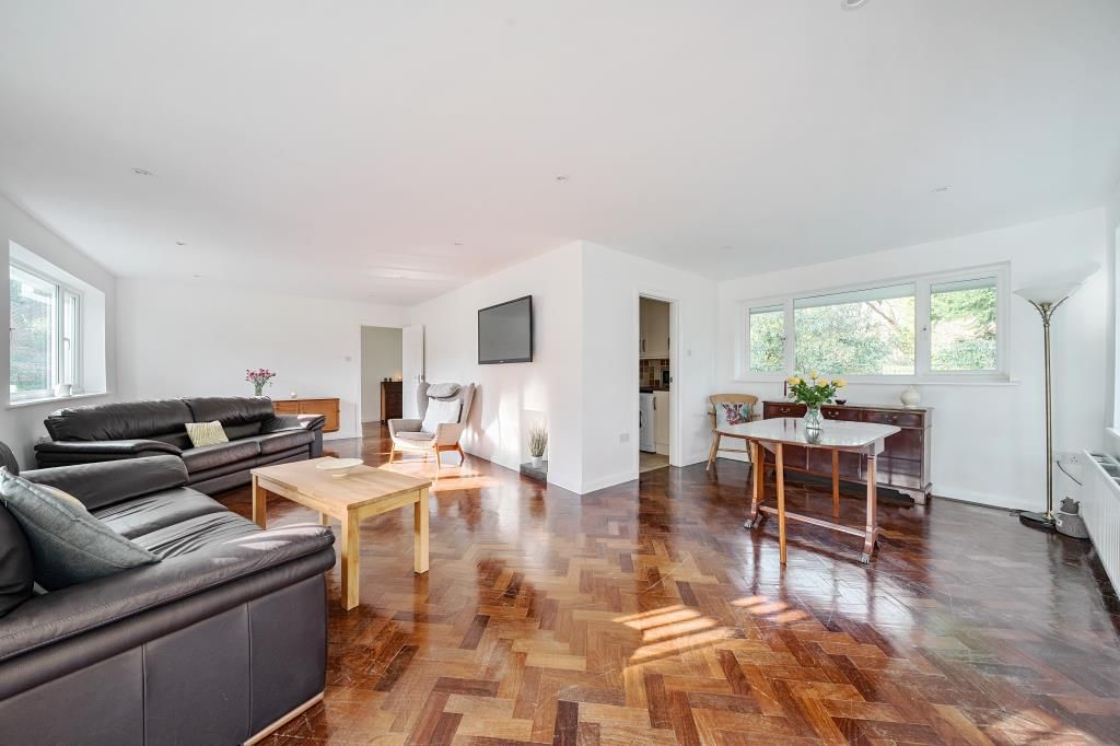 Additional image 9 of 4 bed detached bungalow for saleLightwater, Surrey GU18