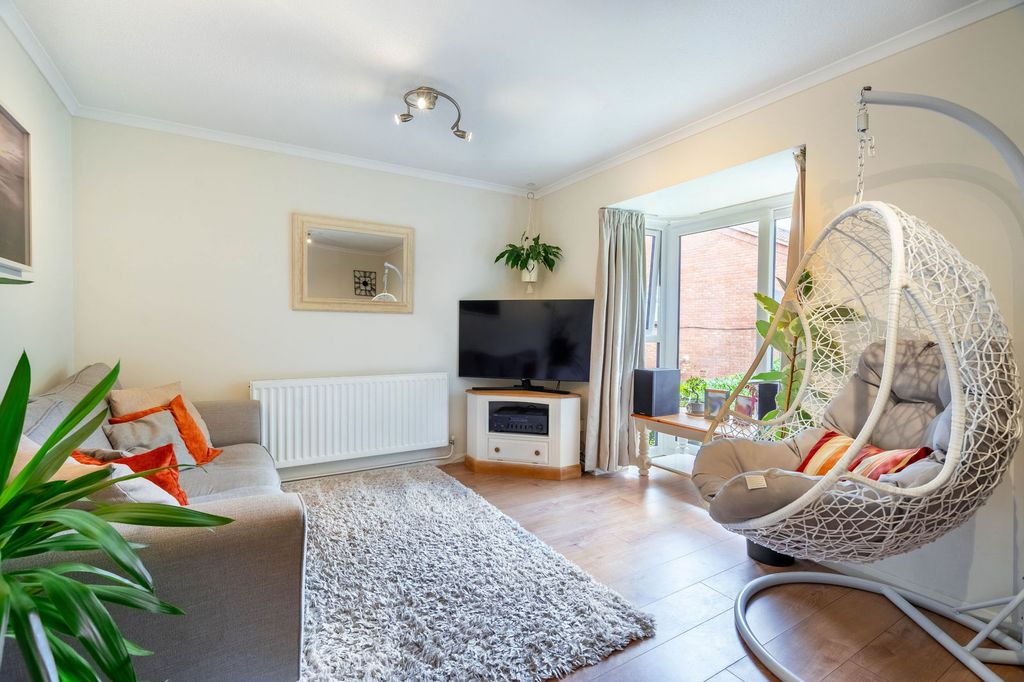 Property photo 2 of 14