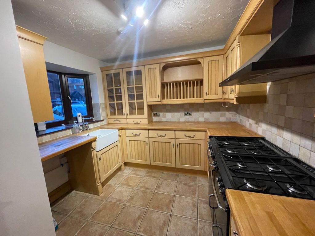 Property photo 2 of 12 Picture No. 03