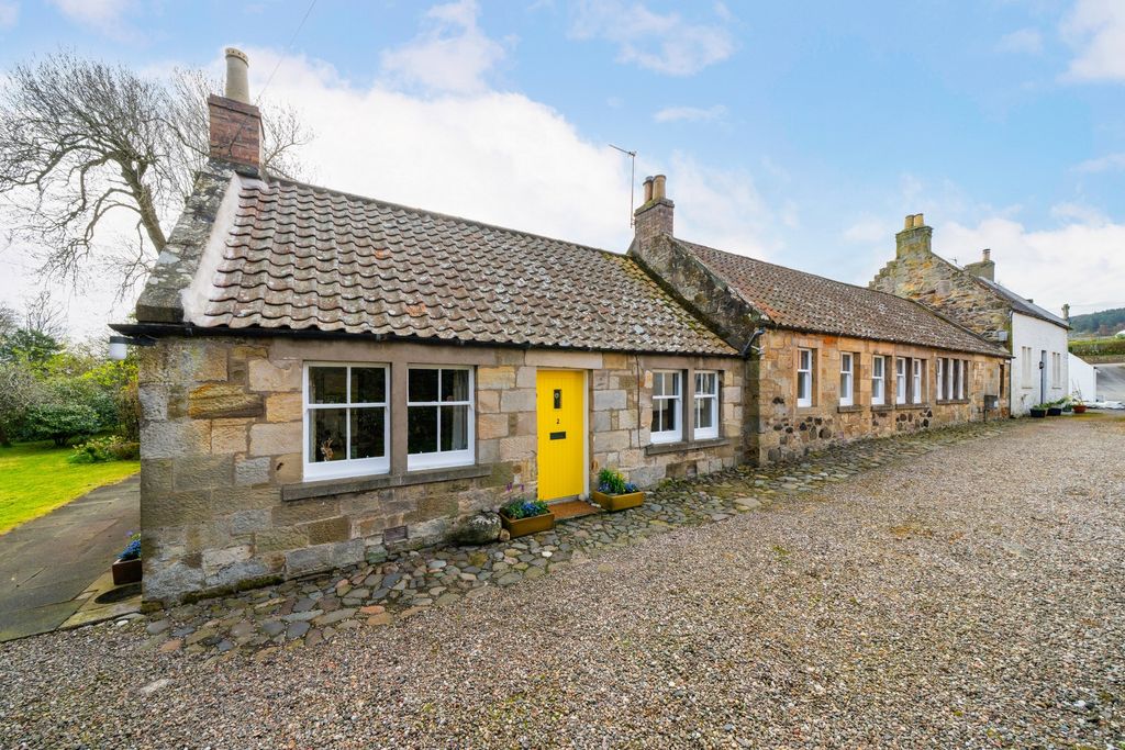 Property photo 1 of 31 Photo 7