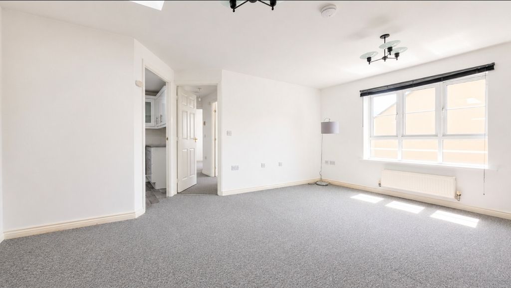 Property photo 2 of 12 Reception Room