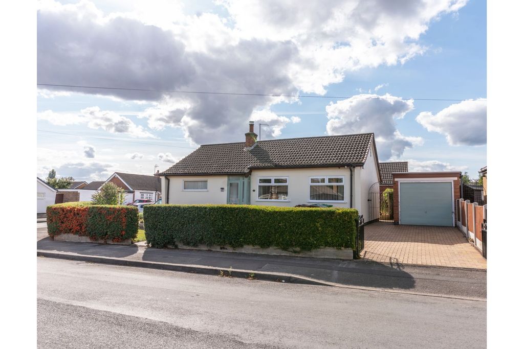 Property photo 2 of 23 Front View