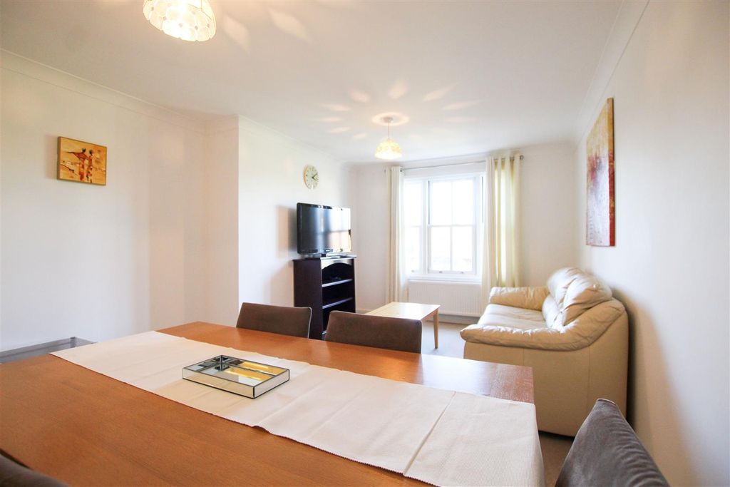Property photo 3 of 10 Img_7215.Jpg