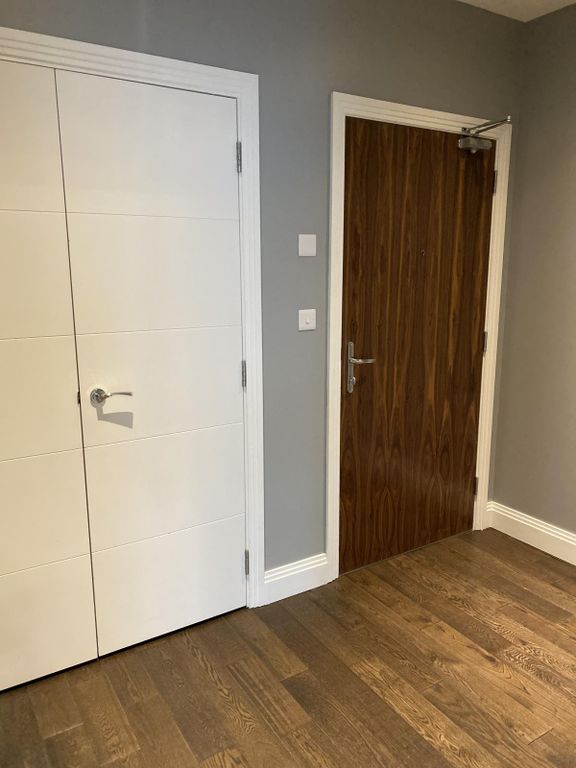 Property photo 2 of 6 Gallery