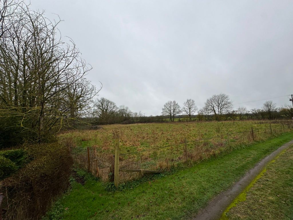 Property photo 2 of 3